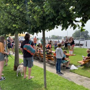 Jeugd op zeilles bij TEAM-West zeilschool op de Kaag